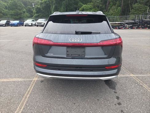 Used 2019 Audi e-tron Premium Plus AWD/4WD image 8