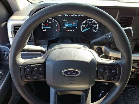 Used 2024 Ford F250 XL w/ STX Appearance Package AWD/4WD image 18