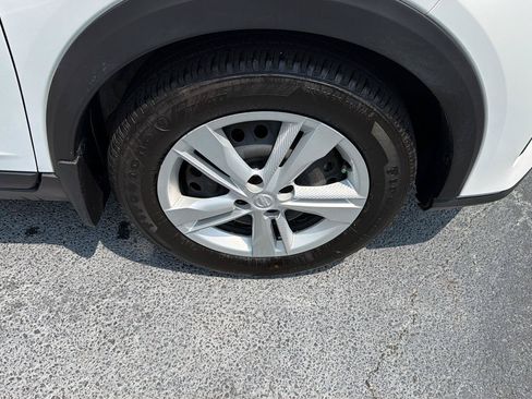 Used 2024 Nissan Kicks S FWD image 37