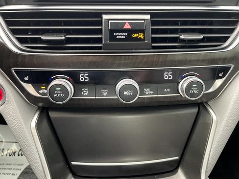 Used 2018 Honda Accord EX-L image 20