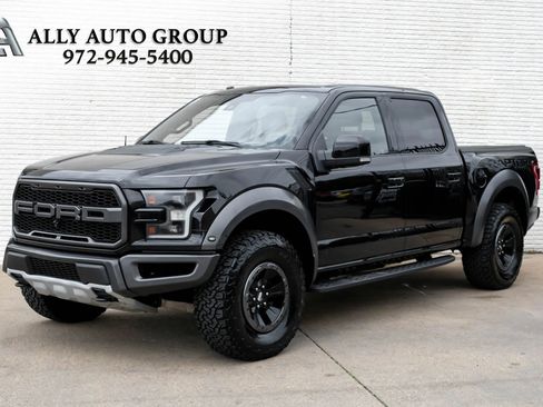 Used 2017 Ford F150 Raptor w/ Equipment Group 802A Luxury AWD/4WD image 1