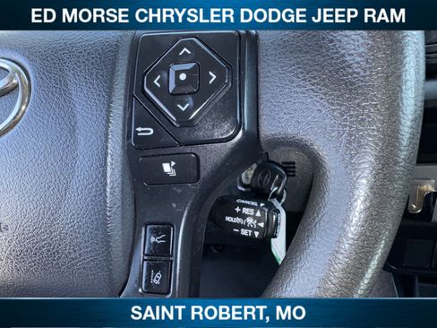 Used 2020 Toyota Tacoma SR RWD image 20