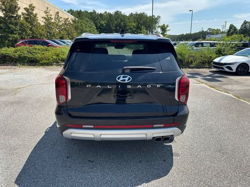 Used 2024 Hyundai Palisade Limited FWD image 10