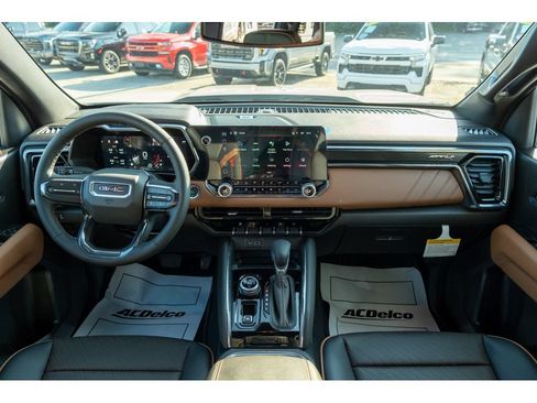New 2026 GMC Canyon AT4 w/ Technology Plus Package AWD/4WD image 33