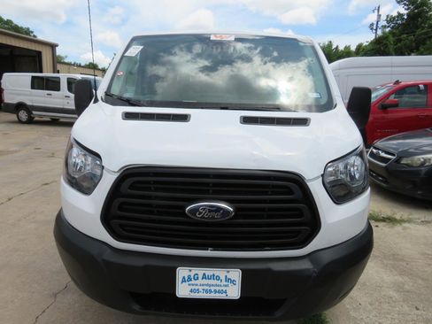 Used 2019 Ford Transit 250 130 Low Roof RWD image 2