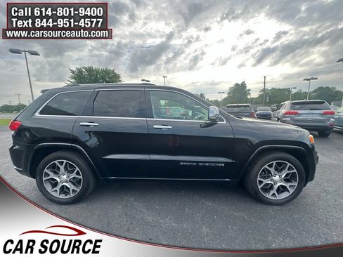 Used 2019 Jeep Grand Cherokee Overland AWD/4WD image 7