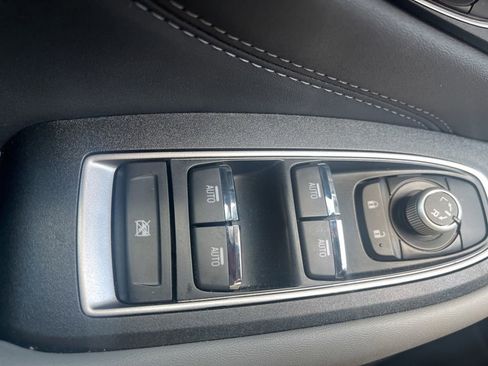 Used 2025 Subaru Outback Limited AWD/4WD image 21