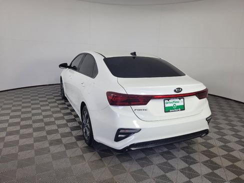 Used 2021 Kia Forte LXS FWD image 5
