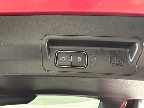 Used 2023 Ford Explorer ST-Line AWD/4WD image 48