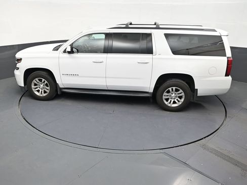 Used 2018 Chevrolet Suburban LT RWD image 13