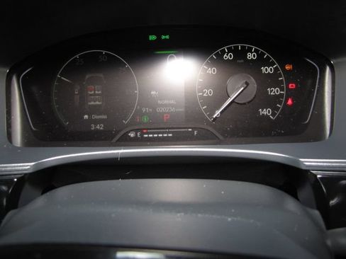 Certified 2025 Honda Civic Sport Touring image 4