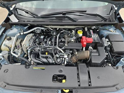 Certified 2024 Nissan Sentra SR FWD image 12