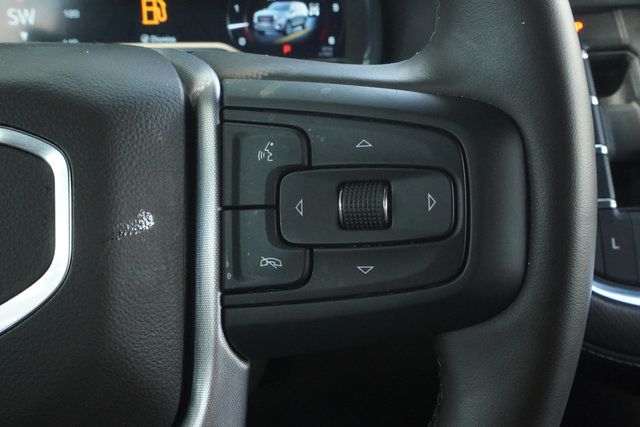 Used 2024 GMC Yukon XL SLT w/ SLT Premium Package AWD/4WD image 13