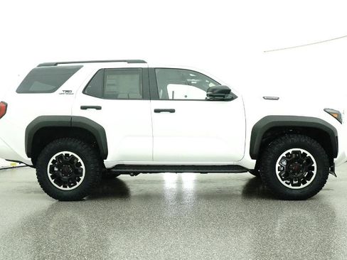 New 2025 Toyota 4Runner TRD Off-Road Premium image 89