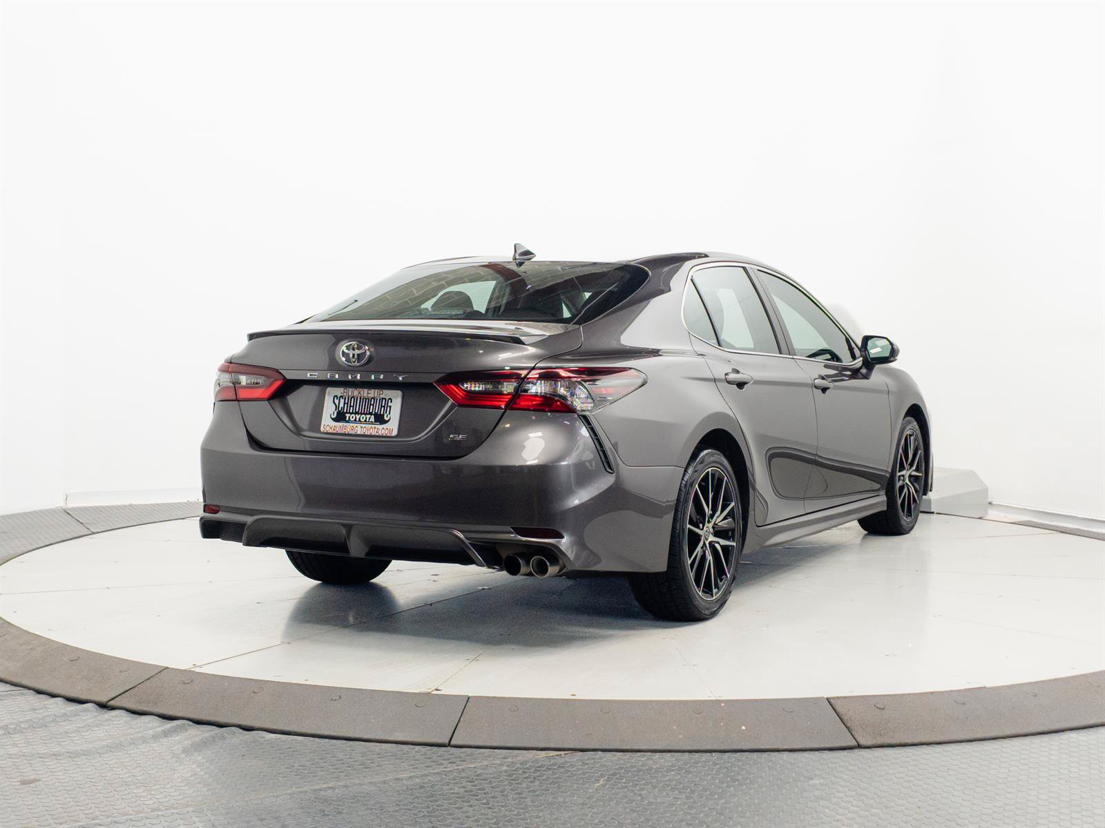 Certified 2023 Toyota Camry SE FWD image 11