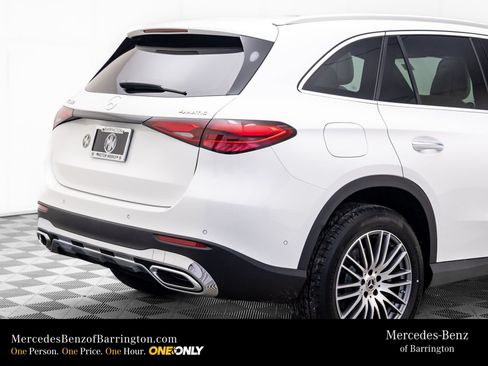 New 2026 Mercedes-Benz GLC 300 4MATIC image 34