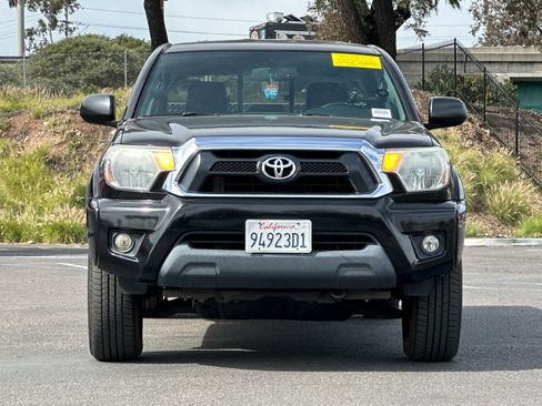 Used 2012 Toyota Tacoma SR5 w/ SR5 Pkg image 7