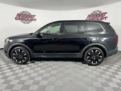 Used 2022 Kia Telluride SX w/ SX Prestige Package image 4