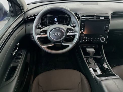 Used 2023 Hyundai Tucson SE image 10