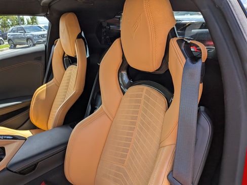 Used 2021 Chevrolet Corvette Stingray Preferred Cpe w/ Z51 Performance Package RWD image 16