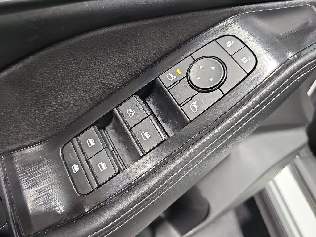 Certified 2023 Nissan Rogue SV w/ SV Premium B Package AWD/4WD image 28