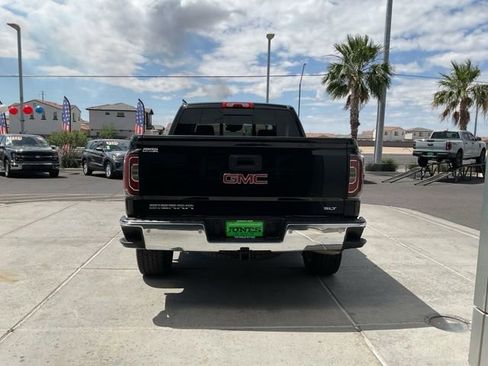 Used 2018 GMC Sierra 1500 SLT w/ SLT Premium Package AWD/4WD image 6