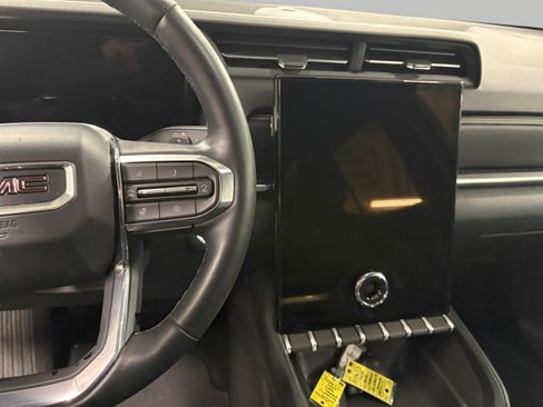 Certified 2025 GMC Terrain Elevation image 17