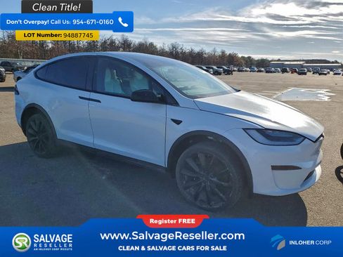 Used 2023 Tesla Model X image 5