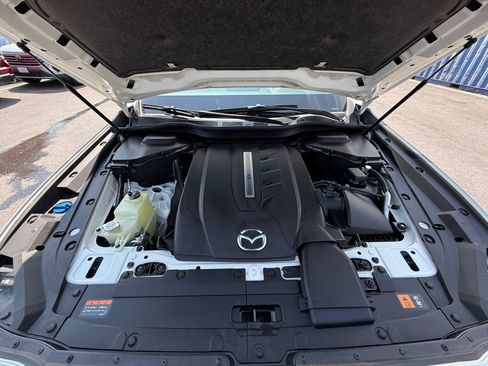 Used 2024 MAZDA CX-90 Plug-In Hybrid w/ Preferred AWD/4WD image 29