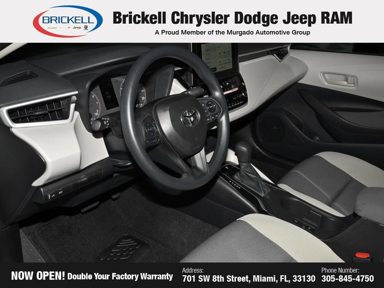 Used 2025 Toyota Corolla LE FWD image 22
