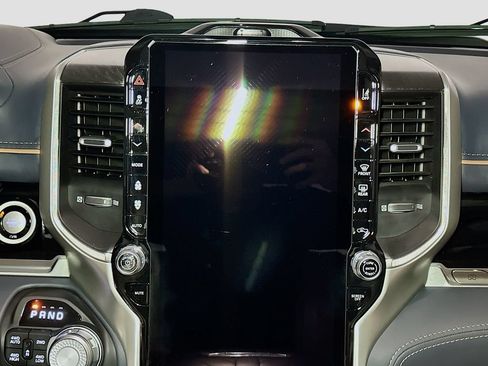 Used 2025 RAM 1500 Tungsten AWD/4WD image 12