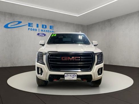 Used 2024 GMC Yukon XL AT4 AWD/4WD image 2