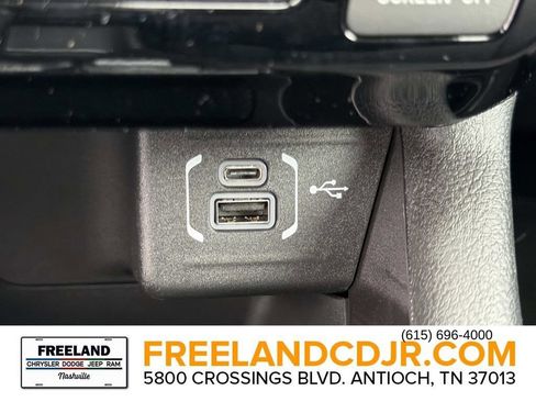 New 2026 Jeep Compass Latitude AWD/4WD image 30