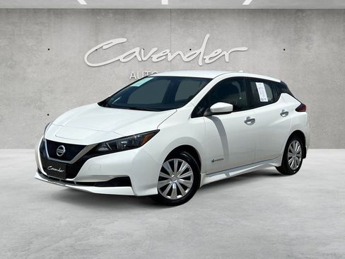 Used 2018 Nissan Leaf S w/ S Charge Package FWD image 1