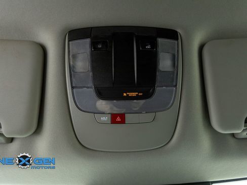 Used 2024 Kia Sportage EX image 21
