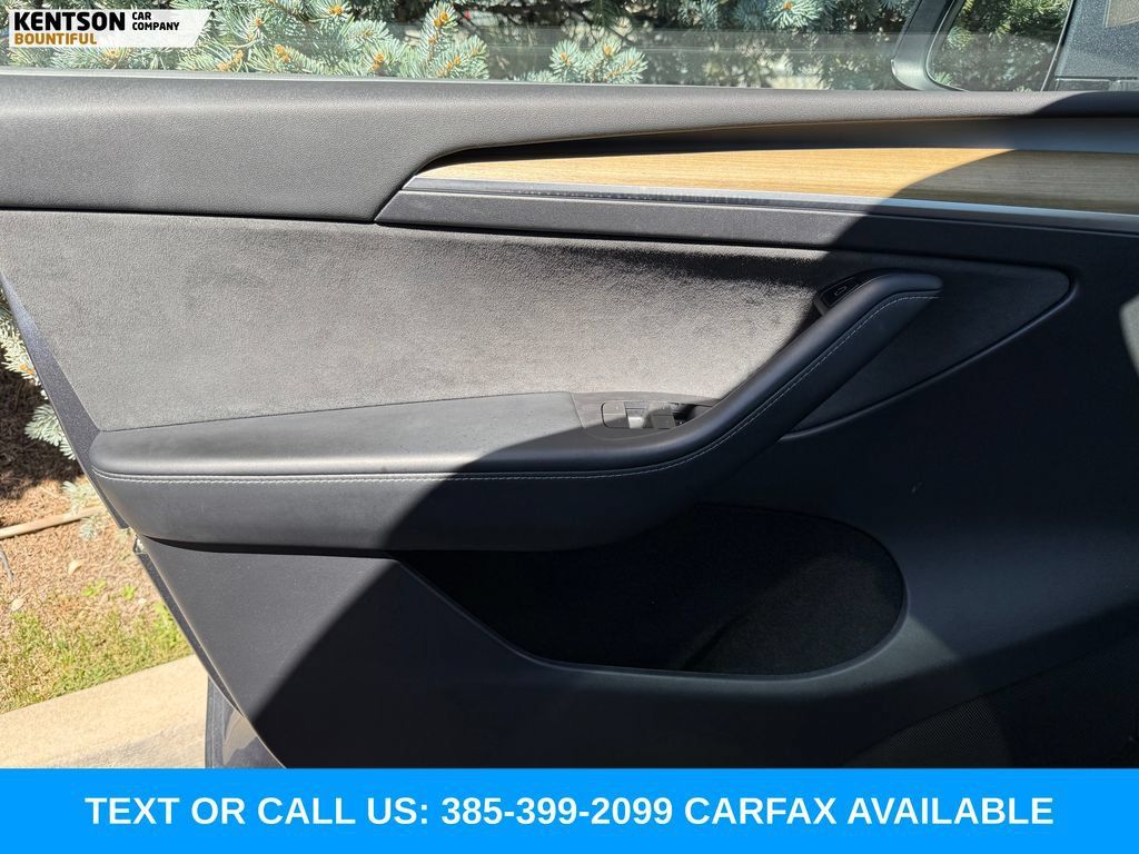 Used 2023 Tesla Model Y Long Range AWD/4WD image 16
