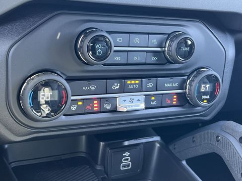 New 2026 Ford Bronco Outer Banks AWD/4WD image 21