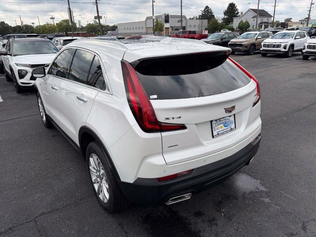 Certified 2023 Cadillac XT4 Luxury w/ Cold Weather Package AWD/4WD image 8