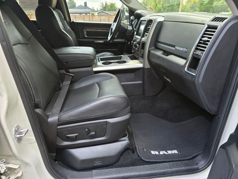 Used 2016 RAM 3500 Laramie w/ Convenience Group image 14