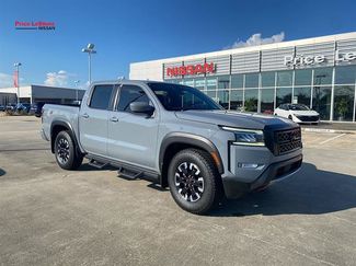 Used 2024 Nissan Frontier Pro-X RWD video 1
