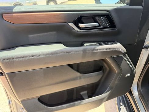 New 2026 GMC Yukon Denali RWD image 14