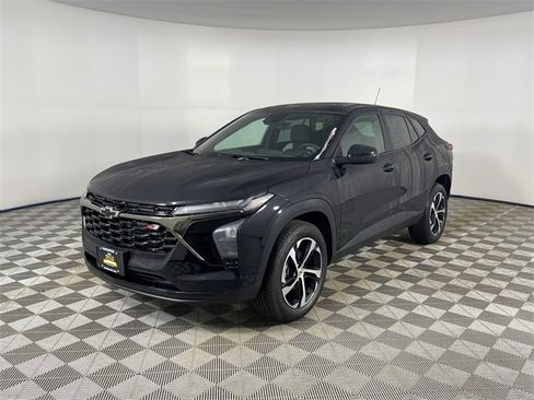 New 2026 Chevrolet Trax RS w/ Sunroof Package image 1