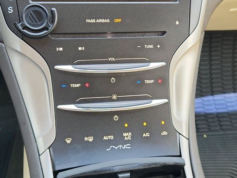 Used 2015 Lincoln MKZ AWD w/ Equipment Group 102A Reserve image 28