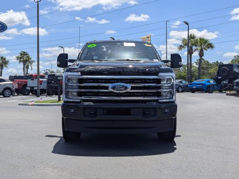 Certified 2025 Ford F250 King Ranch AWD/4WD image 3