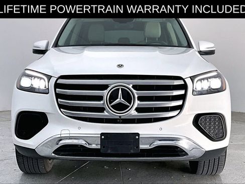 Used 2025 Mercedes-Benz GLS 450 4MATIC image 5