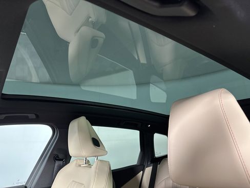 New 2026 BMW X3 xDrive30 w/ Premium Package image 10