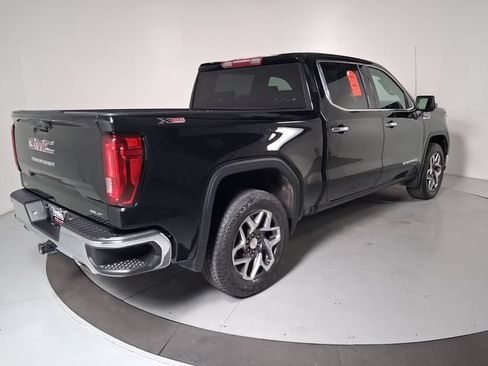Certified 2023 GMC Sierra 1500 SLT w/ X31 Off-Road Package AWD/4WD image 4