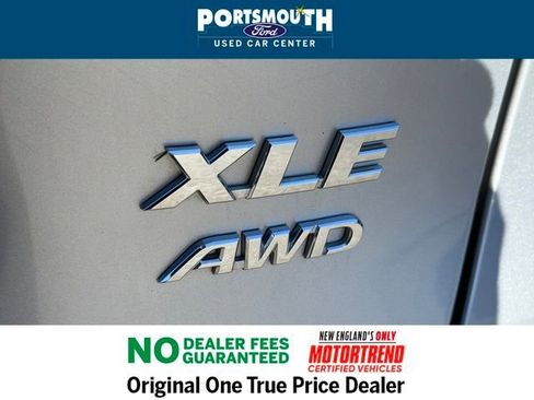 Used 2024 Toyota RAV4 XLE image 18