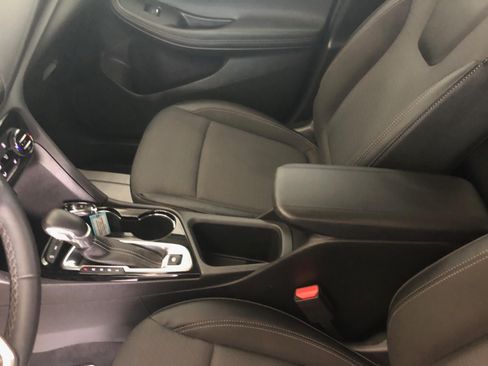 Used 2023 Buick Encore GX Select w/ Sport Touring Package AWD/4WD image 7
