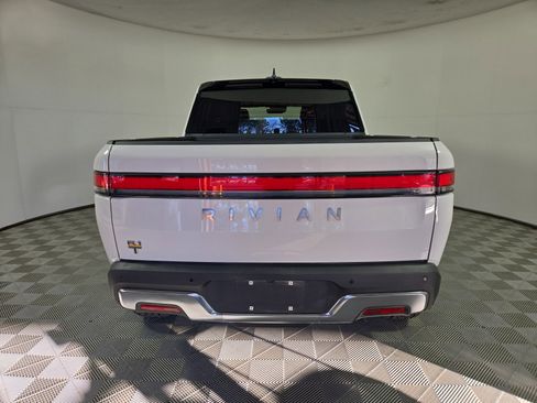 Used 2022 Rivian R1T Launch Edition image 4